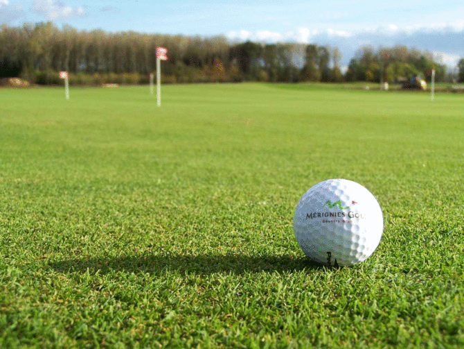 golf_etiquette_putting_green